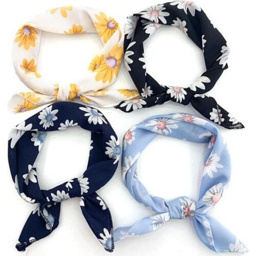 New Type Printing Wild Small Square Scarf Korean Fashion Scarf Four Season Decoration Scarf Simulation Small Silk Scarf Female