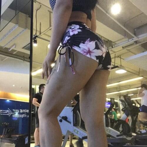 Sexy Printed Sport Running Shorts Breathable Gym Leggings Short New Elastic Fitness Tennis Shorts Push Up Hips Yoga Pants Shorts