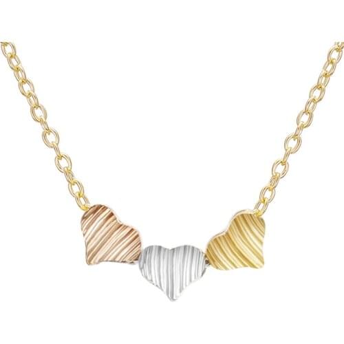 Fashion Chic Hearts Pendant Necklace Unique Three Love Heart Gold Color Necklace Women Charm Clavicle Chain Necklace Jewelry