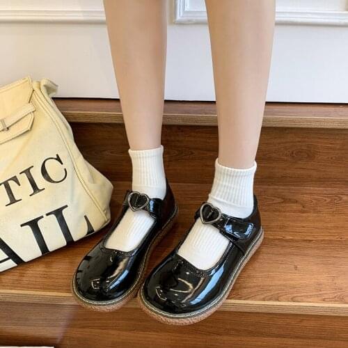 Spring Autumn Glossy Leather Shoes Women Flats Cute Cosplay Lolita Women Casual Leather Shoes Black 2021 Fashion zapatos mujer