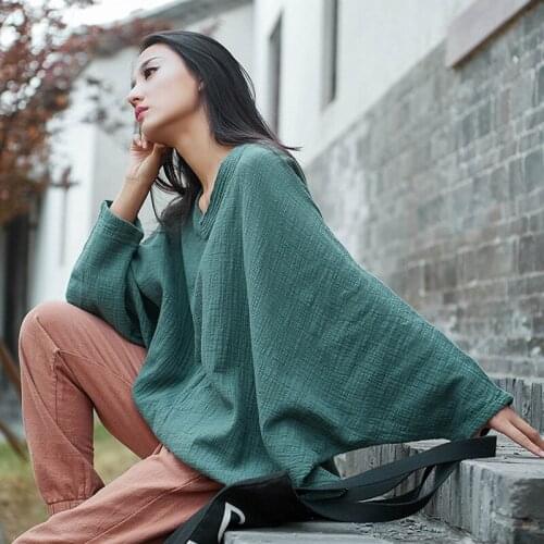 2021 Autumn Bat Sleeve T-Shirts Vintage Women Cotton Linen V-Neck Solid Color Women Cloths Casual T-Shirts