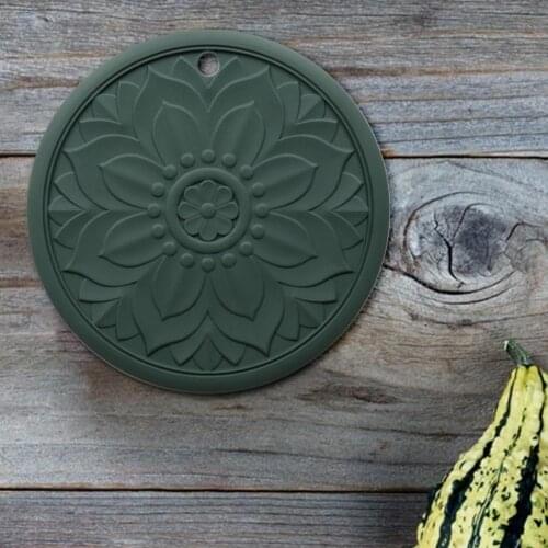 Safe 3Pcs/Set Useful Heat-resistant Kitchen Cup Placemat Hollow Placemat Non-Slip for Table