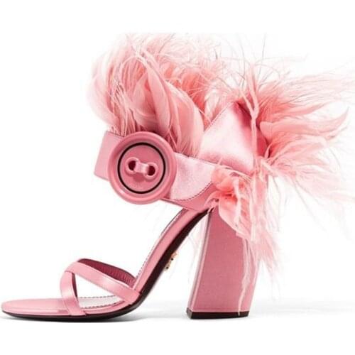 Summer Feather Sandals Satin Chunky Heel Open Toe Runway Stage Shoes Pink Fashion Hollow Buckle Sandal Shoes Square Heel