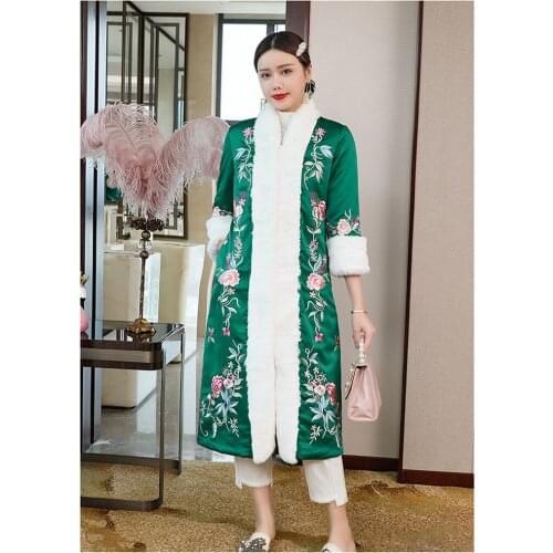 Traditional Chinese Han style embroidered big size long winter cotton lining warm jacket outwear with rabbit fur for women