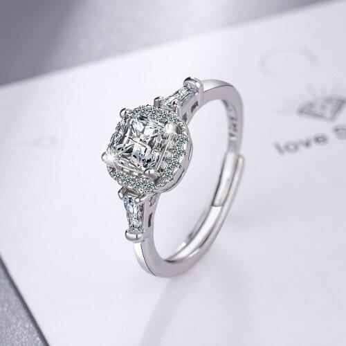 Female White Crystal Stone Ring Charm Silver Color Engagement Ring Classic Round Zircon Flower Wedding Rings For Women