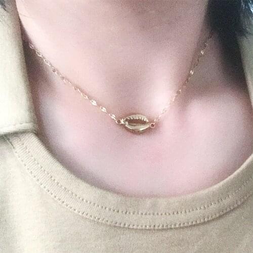 SUQI new fashion gold silver color shell Pendants necklack for Women Stainless Steel not fade Necklace Neck Lip chain Choker