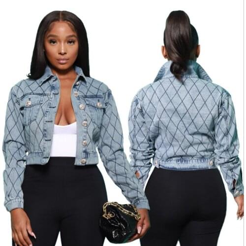 Streetwear Women Plus Size Light Washed Denim Jackets 2021 Autumn Turn-down Collar Single-breasted Plaid Printing Short Coats