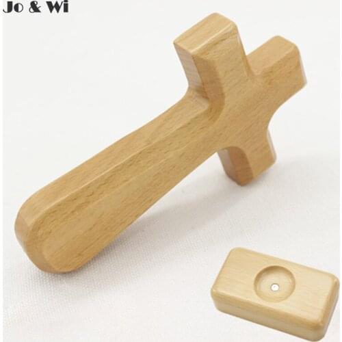 Art Portable Beech Wood Cross Jesus Catholic Christian Christmas Gifts by Magnet Connect Home Decoration Pray Car Desk Artware