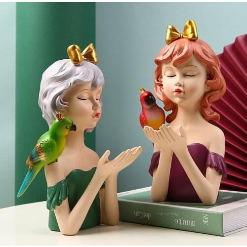 Little Birds and Girls Nordic Creative Resin Craft Ornaments Home Living Room Porch Jewelry Decoration Gift for Girlfriend