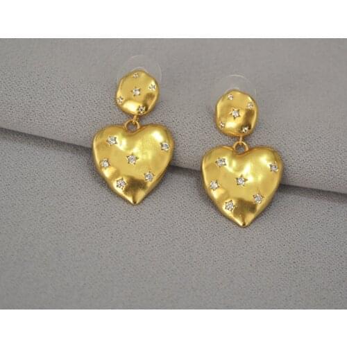 European and American retro brass heart connected zircon flash atmospheric earrings accessories female