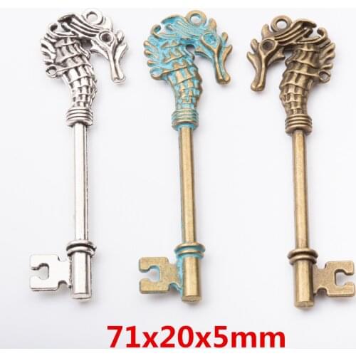 Wholesale 5 pcs quality key Pendant Alloy DIY Fashion charm Bracelet Necklace Jewelry Accessories 5661-5665
