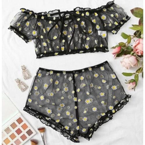 New Bra set Womens Underwear Cute Daisy Embroidery Lingerie set Off-Shoulder Bralette Top+Shorts Transparent Mesh Sexy Lingerie