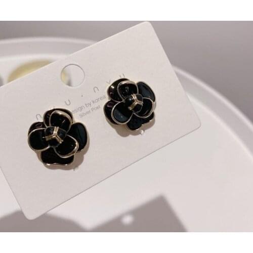 2021 New Arrival Fashion Ladies Girls Camellia Flower Alloy Stud Earrings Fancy Branded Jewelry Drop Shipping