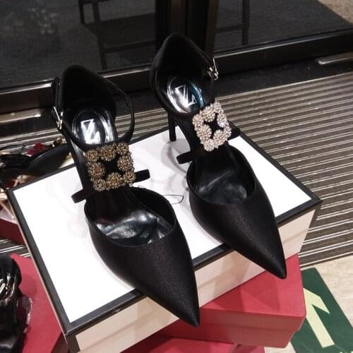 Summer new rhinestone satin shallow mouth pointed stiletto single shoes sexy party dress wild large size wild female sandals