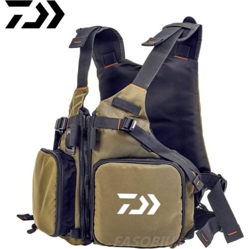 Daiwa Men New Fishing Vest Waterproof Breathable Fishing Clothes Adjustable Fishing Vest Life Jacket Portable Mesh Fishing Vest