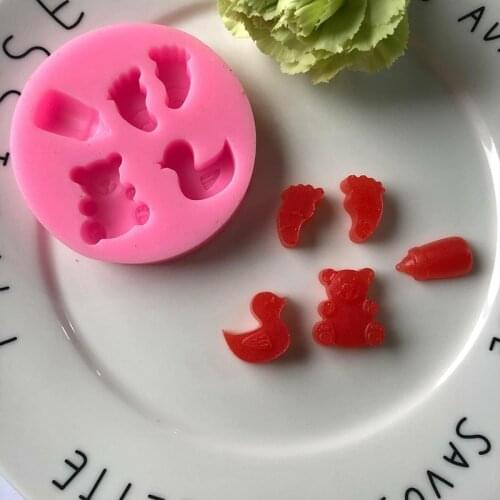 3D Silicone Chocolate Fondant Molds DIY Gummy Bear Mold Bottle Foot Duck Shape Cake Decorating Moulds