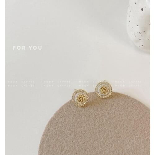 Fashionable Simple Gentle Natural Fritillary Camellia S925 Retro Romantic Classic Female Temperament Earring Trend