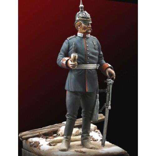 Unpainted Kit 1/24 75mm Prussian Officer 75MM standing with base figure with big base Resin Figure miniature garage kit