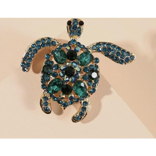 Yijiangbeiting Brooches
