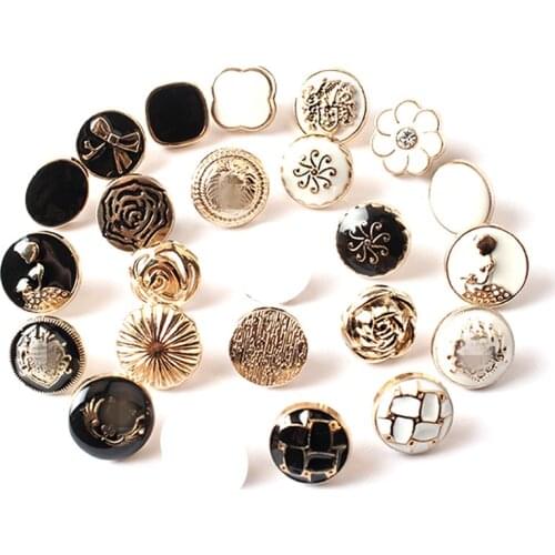10pcs Exquisite Gold Decorative Button Round Metal Button DIY Crafts Accessories Sewing Products Button Sewing Accessories Snaps