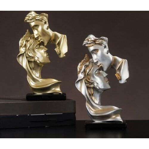 Couple Statue Resin Sculpture Passionate Kiss Sculpture Home Decor Ornament Gift For Valentine Day Wedding Couple Anniversary