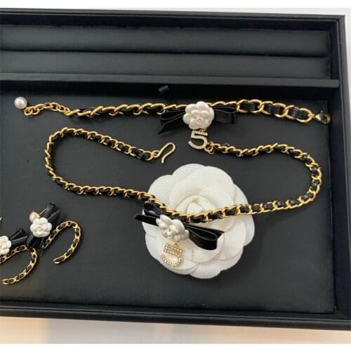 Fashion Braided Leather Chain Camellia Choker Necklace for Women Zircon 5 Letter Pendants Necklaces Original Brand Jewelry Z329