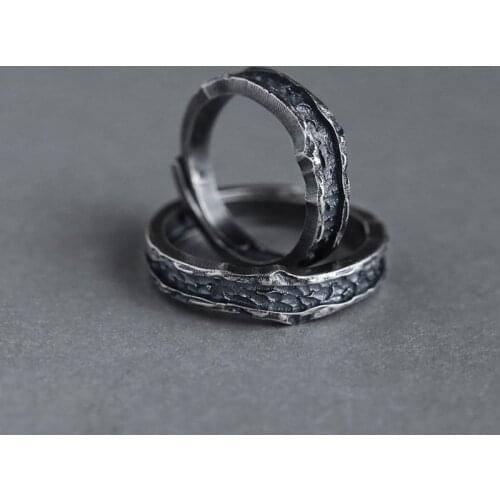 A Pair Of Simple Retro Metal Couple Rings Personality Cold And Old Ring Set Accessories For Men And Women