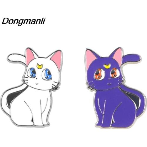 P4212 Dongmanli Anime Cartoon Cute Moon Cats Metal Brooch Pins Badge backpack bag Collar Jewelry