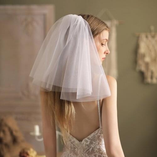 Simple White Wedding Veil Soft Tulle Pleated Bridal Veil with Hair Comb for Bride Perform Travel Studio Daily Photo Props V805