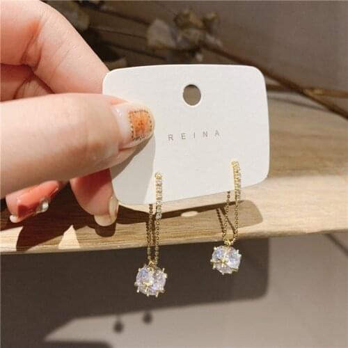Earrings for Women Fashionable Zircon Geometric Earrings New Light Luxury Elegant Charm Long Earrings Jewelry Wholesale