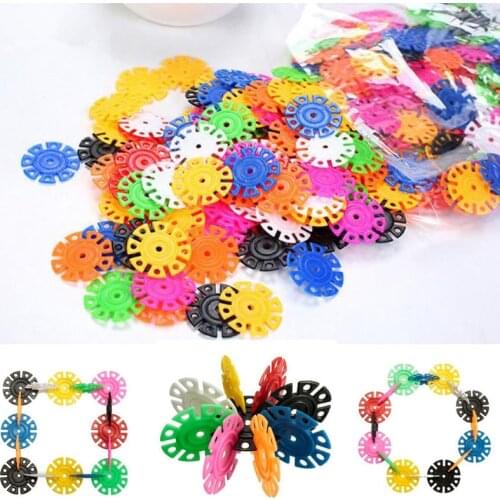 800pcs/lot Colored Snowflake Plastic Blocks Spelling Childrens Puzzle Interconnecting Blocks Toys Intelligence Toys LYQ