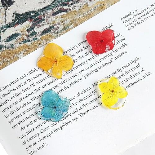 Hand-painted heat shrinkable film Epoxy Flower Pendant DIY Handmade Earrings Jewelry Necklace Accessories Material 1PCS