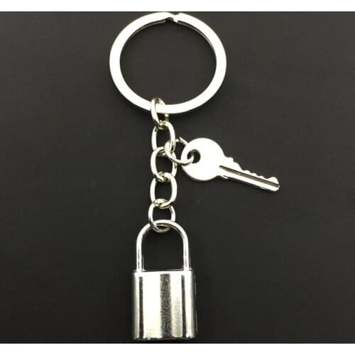 Fashion zinc alloy lock buckle pendant key buckle lock key pendant key buckle DIY handmade jewelry gift key ring