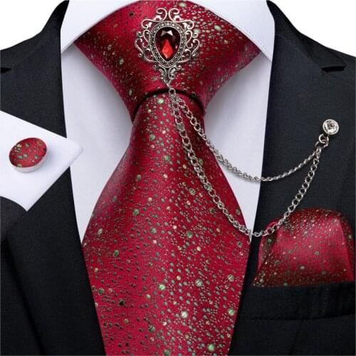 Fashion Green Dot Red 8cm Mens Silk Tie Business Wedding Party Necktie Handkerchief Brooch Cufflinks Set Mens Gift Tie DiBanGu