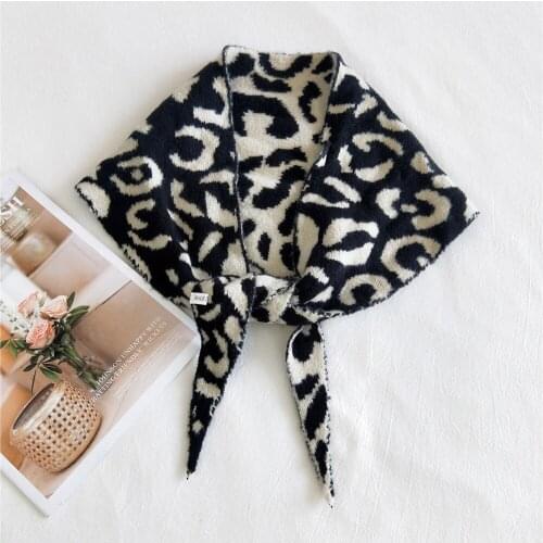 Womens Leopard print Knitted Triangle Scarf solid warm Autumn Winter Korean Double-Sided wear Shawl wrap scarf D239