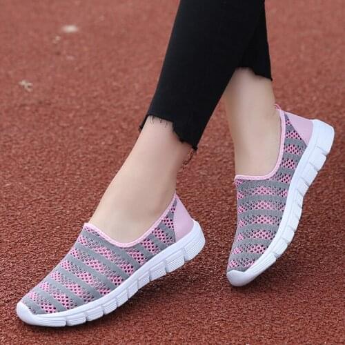 Summer Women Shoes Women Breathable Mesh Sneakers Shoes Ballet Flats Ladies Slip on Flats Loafers Shoes Plus Size 41