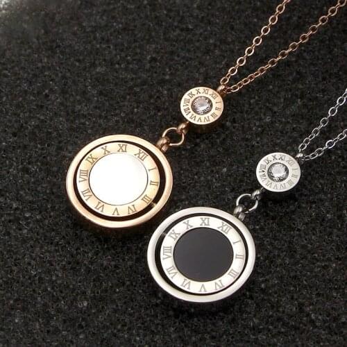 Hot Sale Roman Numerals Black White Double Face Shell Round Rose Gold Color / Silver Color Titanium Steel Necklace