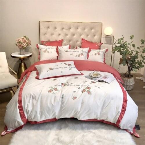 2020 Luxury Egypt Cotton Strawberry Ruffles Bedding Set Embroidery Duvet Cover Set Bed Sheet Pillowcases Queen King Size 4Pcs