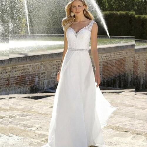 Elegant Fairy Wedding Dress 2021 A-Line V-Neck Lace Embroidery Button Floor Length Princess Bride Gown Vestidos De Noiva