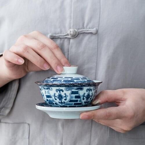 Chinese style blue and white porcelain ceramic tea set underglaze color tea retro kung fu tea cup hand-held pot