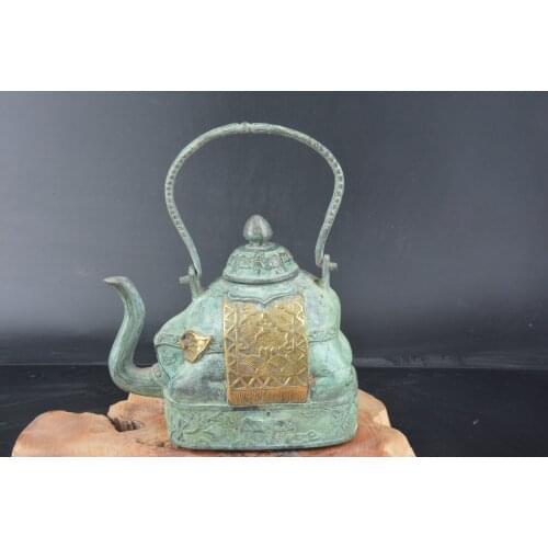 Collection Qing Dyansty Gilt bronze elephant teapot