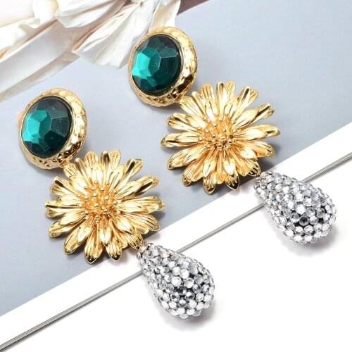 Vintage Metal Flower Rhinestone Women Dangle Earrings Statement Jewelry Girls' Party Wedding Collection Earrings Accessories