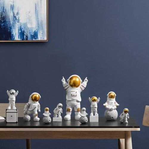3PCS Resin Diving Astronaut Figurines Mini Diver Astronaut Statue Home Office Decor Living Room Desktop Ornament