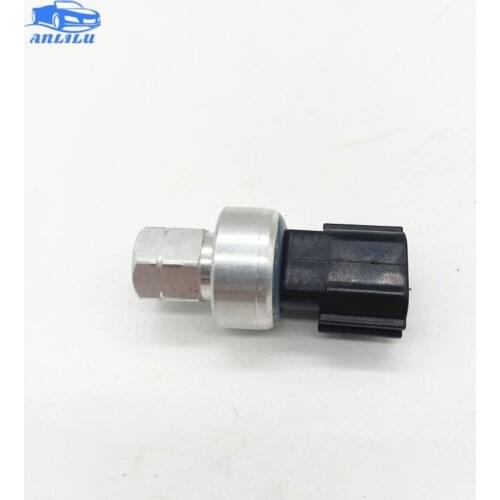 Suitable for Mitsubi-shi Outlander II 2.0 engine high quality air conditioning pressure sensor switch 42CP15-2 42CP152