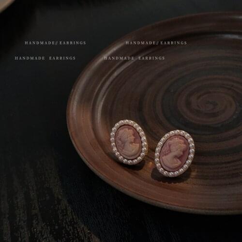 French Portrait Earrings Restoring Ancient Ways Tide Female Ear Nail Korean Temperament INS Fashion Ear Act The Role