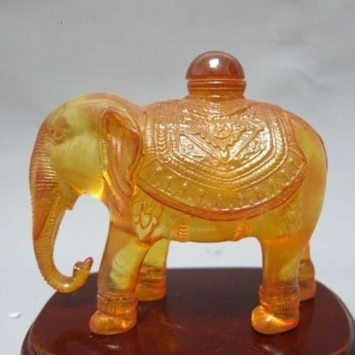 Chinese Hand-carved Yellow Lucky Animal Statue Elephant Snuff Bottle Small Gift