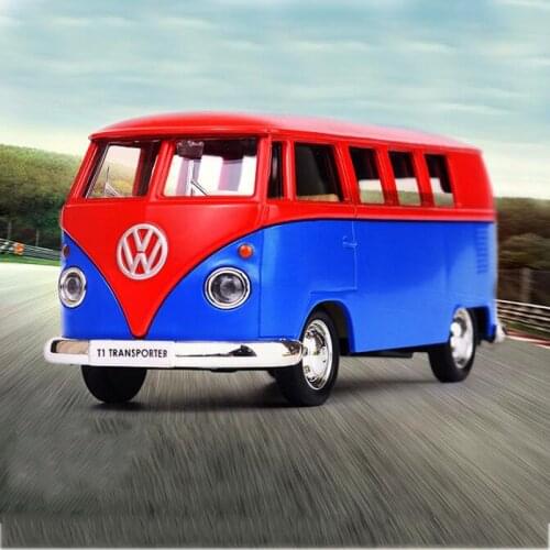 1:36 Simulation Bus Two-Color Retro Alloy Car Model Matte Color Pull Back Three Open Door Toy Bus Car Children Holiday Gift