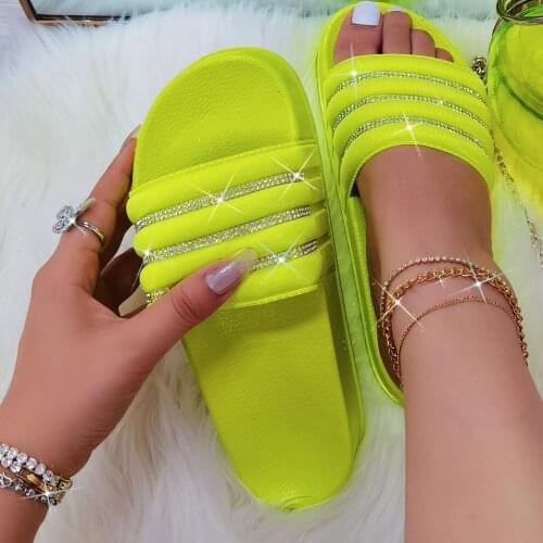 Ladies Rhinestone Shiny Slippers Summer Newest Ladies Sandals Popular Slippers Rainbow Outer Wear Platform Sandals Womens Shoes