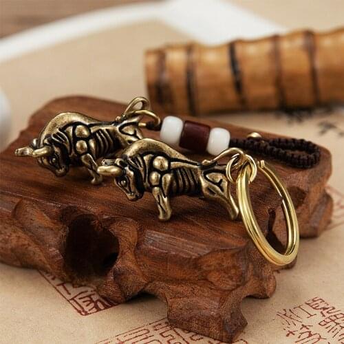 Brass Zodiac Cattle Keychain Cow Key Chains Bullish Car Braided Rope Pendant Chinese New Year Mascot