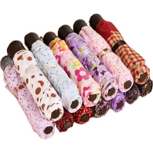 Lovers Color Short Handle Umbrella Three-fold Umbrella Strong Windproof Portable Mini Folding Umbrella Umbrella Gift